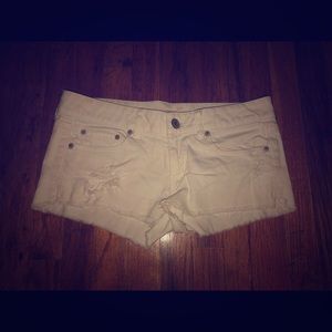 American eagle white shorts